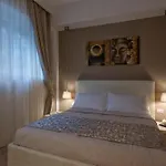 Aruna Appartement *